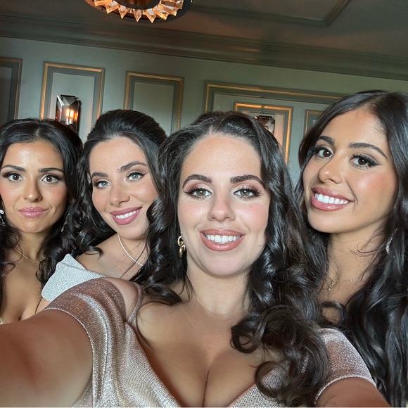 Elegant Gold Evening Gown - Picture 6 of 8